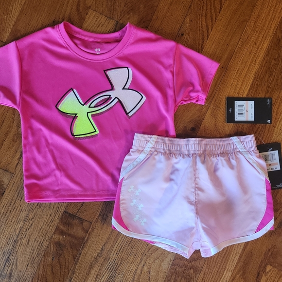 🆕️ Under Armour Tee - Picture 5 of 5